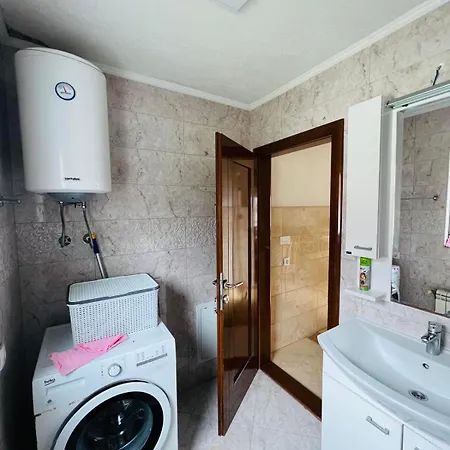 Lukare 1 * ノヴィ・パザル